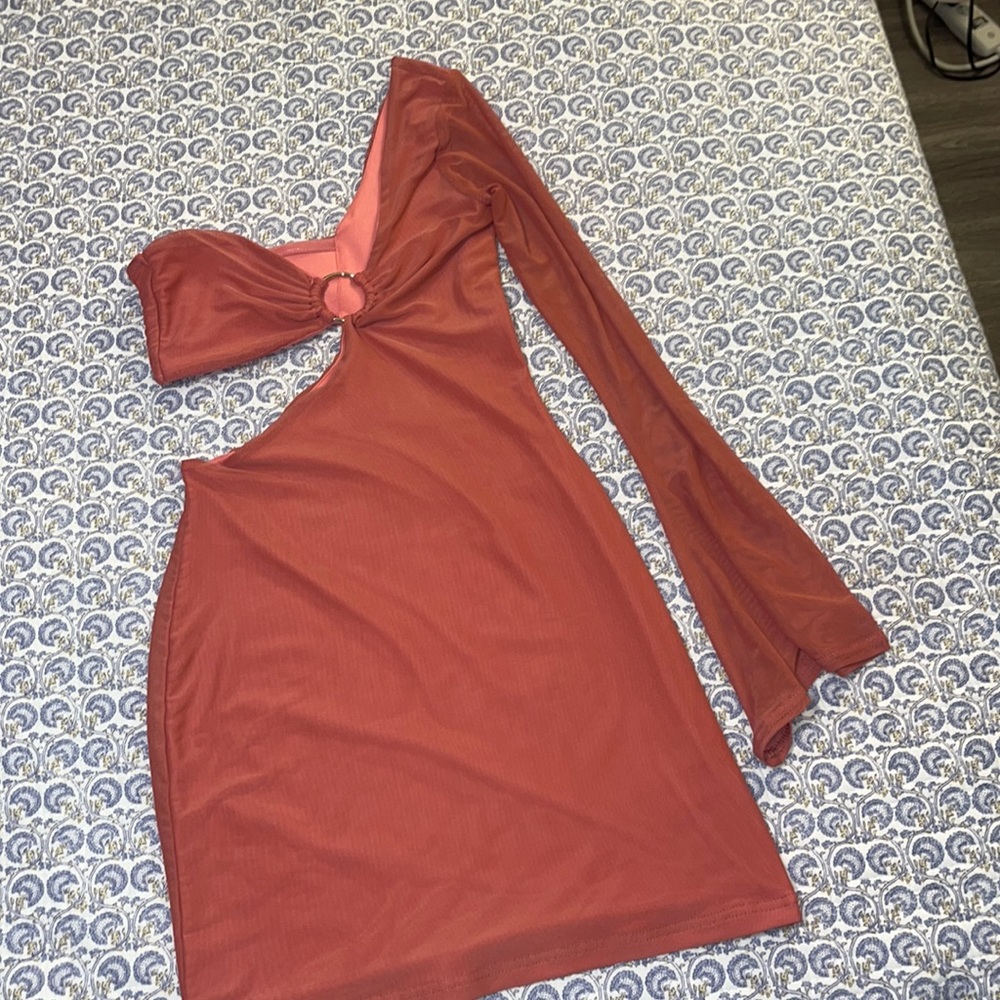 OUTCAST ONE SHOULDER DRESS